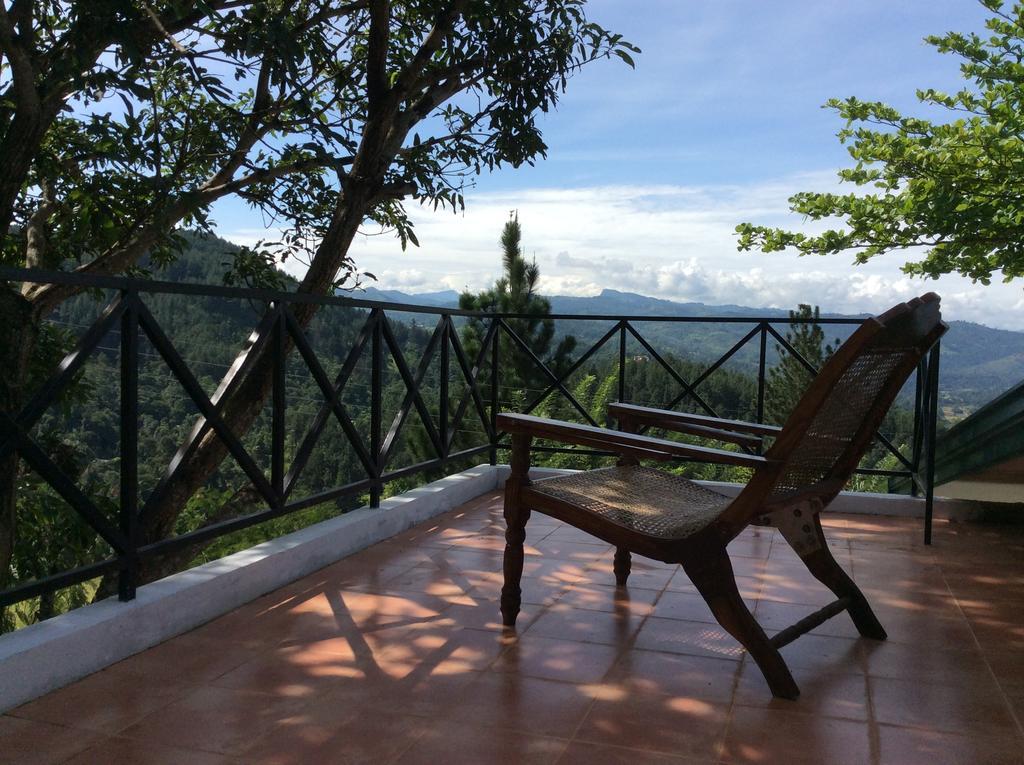 Amandari Holiday Villa Gelioya Esterno foto