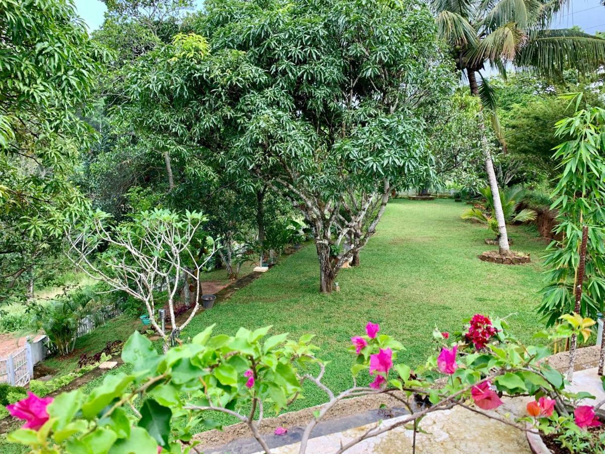 Amandari Holiday Villa Gelioya Esterno foto