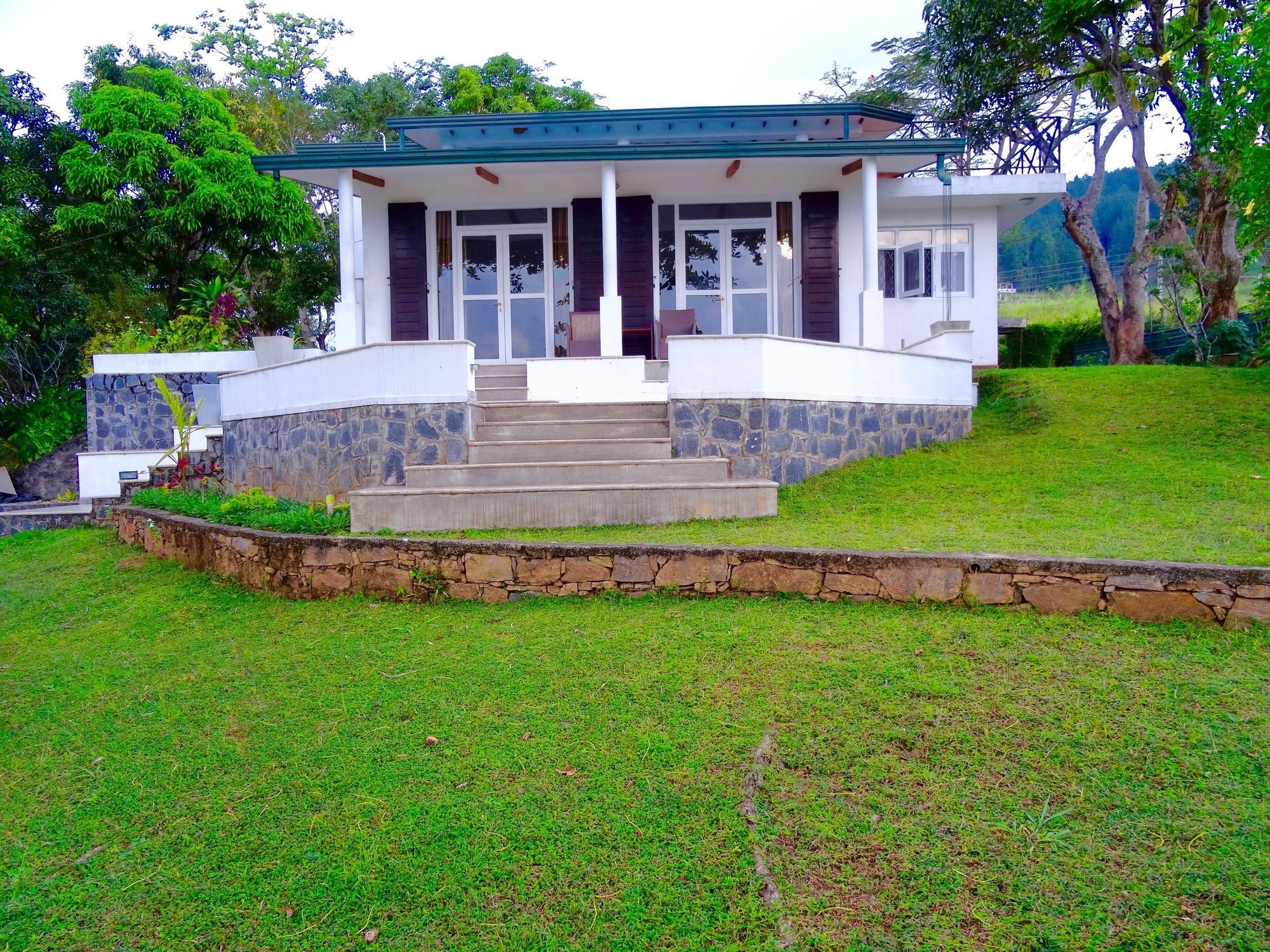 Amandari Holiday Villa Gelioya Esterno foto